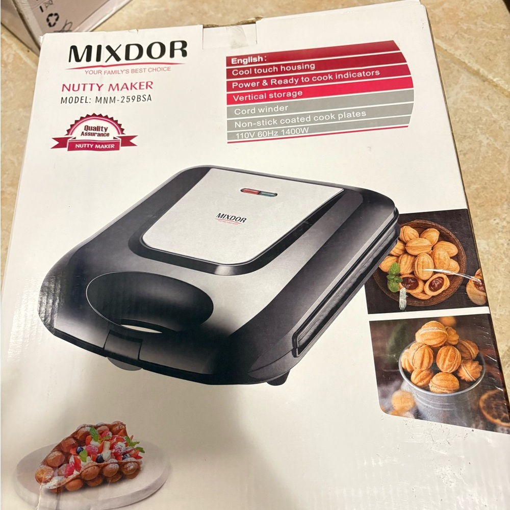 Mixdor Nutty Maker - Black and Silver